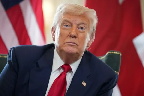 Трамп 6 серпня спростував чутки про розбіжності з Гегсетом у дописі у Truth Social