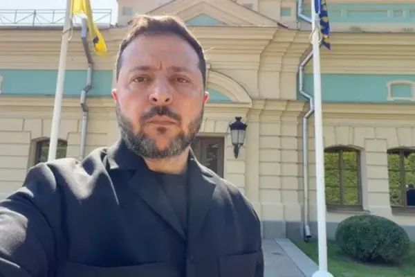 Зеленський назвав розміщення складів біля цивільних «жахливою недбалістю»