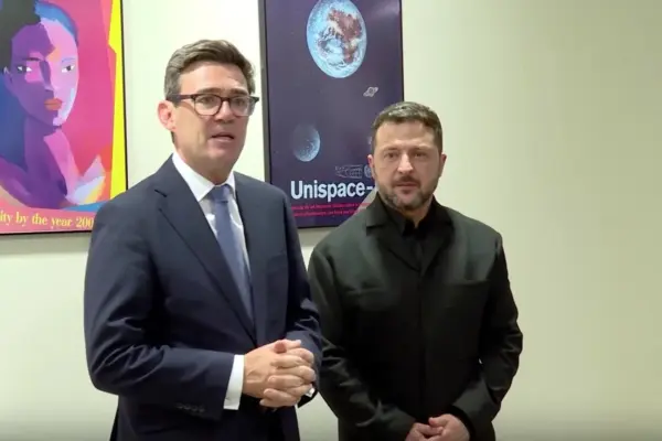 Бернем пообіцяв Зеленському 100 млн фунтів на ППО напередодні загрози нових ударів РФ